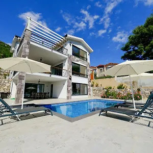 villa-caddianda-heights-2-uzumlu.turkeyfethiyehotels.com/